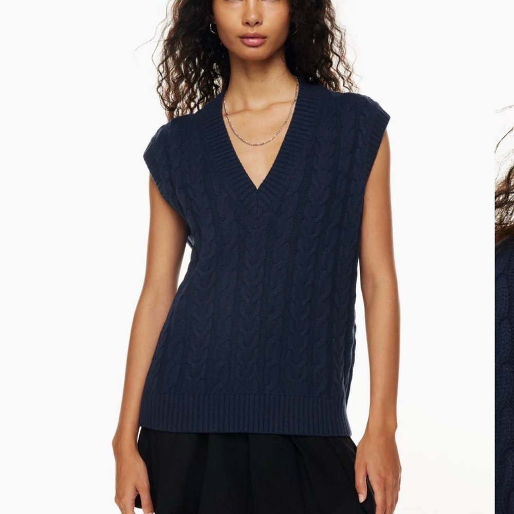 Aritzia navy blue winston knit sweater vest